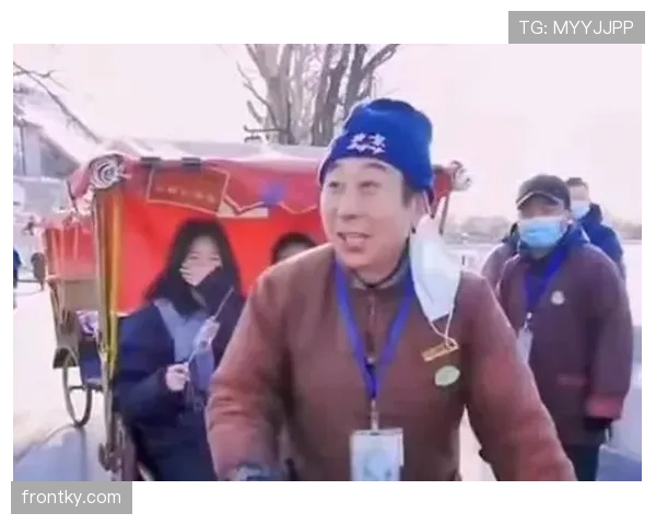 郑赛赛买菜车里放那堆高端补剂,是要给谁打气啊? 郑赛赛买菜车里放那堆高端补剂,是要给谁打气啊?
